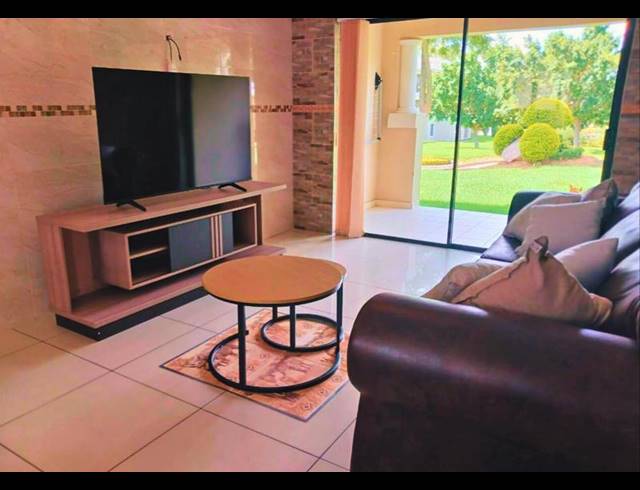 2 BEDROOM PROPERTY TO RENT IN BROADACRES